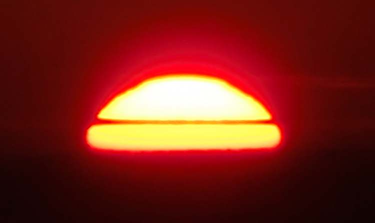 Sonnenscheiben am Morgen (Bitte hier klicken um dieses Bild in seiner vollen Größe zu betrachten)
