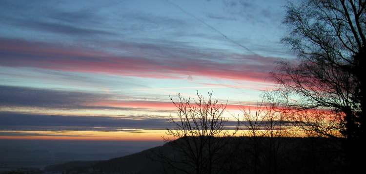 ein Sonnenaufgang (Bitte hier klicken um dieses Bild in seiner vollen Größe zu betrachten)