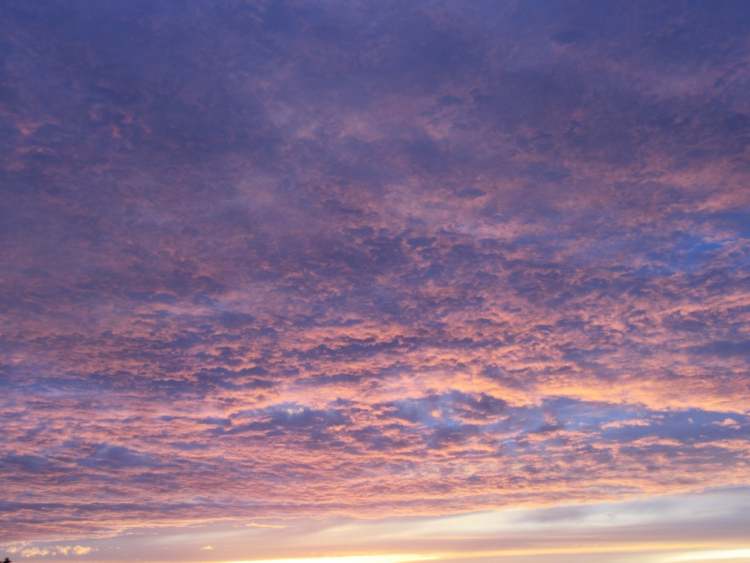 Wolkendecke (Bitte hier klicken um dieses Bild in seiner vollen Größe zu betrachten)