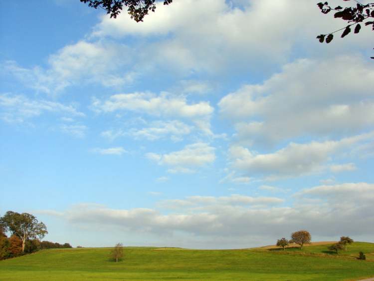 viel Himmel (Bitte hier klicken um dieses Bild in seiner vollen Größe zu betrachten)