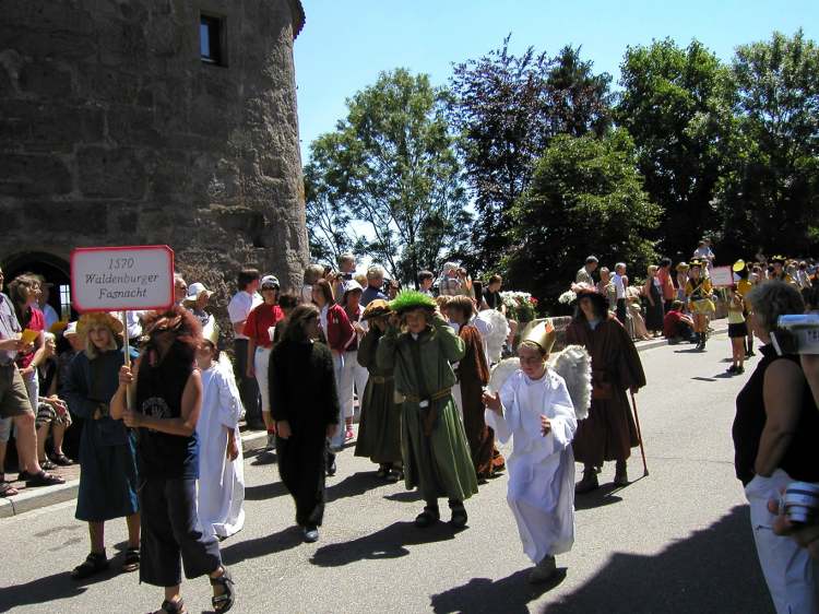 Waldenburger Fasnachtgruppe (Bitte hier klicken um dieses Bild in seiner vollen Größe zu betrachten)