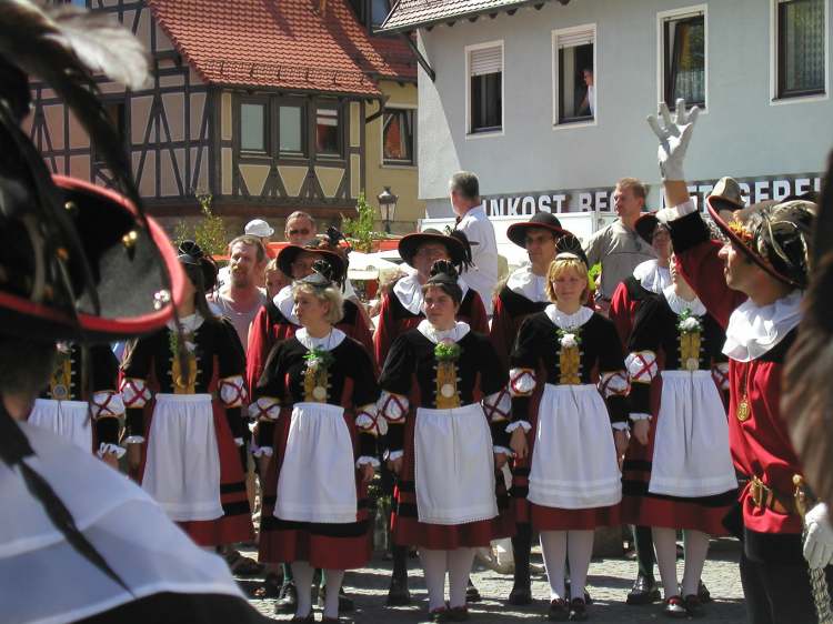 Grosser Siedershof Schwäbisch Hall - die Parade (Bitte hier klicken um dieses Bild in seiner vollen Größe zu betrachten)