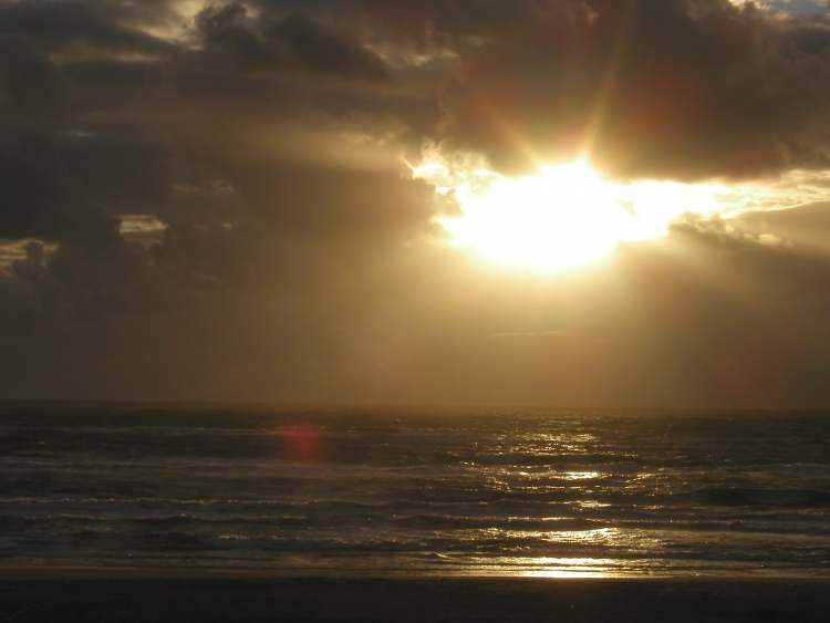 Abendstimmung am Meer in Dänemark (Bitte hier klicken um dieses Bild in seiner vollen Größe zu betrachten)