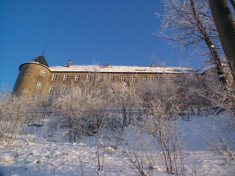 Waldenburg Schloss Winteransicht (Bitte hier klicken um dieses Bild in seiner vollen Größe zu betrachten)